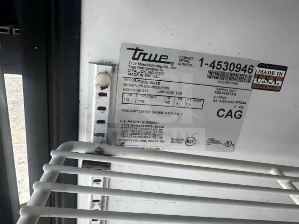Label of True TSSU-60-16 refrigerated prep table, showing serial number, model, voltage, and refrigerant details.