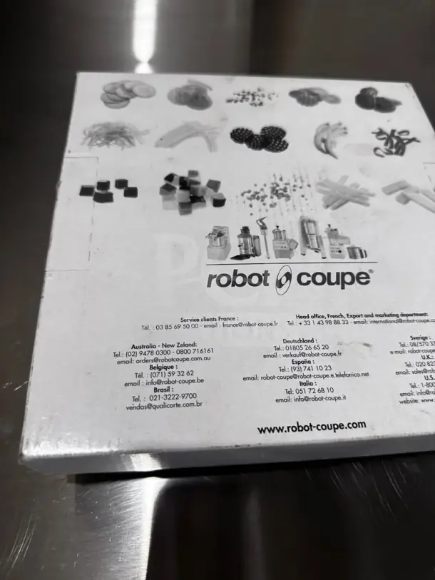 Robot Coupe 28119 3/8" × 3/8" OEM dicing grid, new in box, pristine condition, ready for use. Model: ROB-S-DGR-1371.