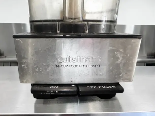 Cuisinart DFP-14 Series food processor, 14-cup capacity, 720W motor, on/off-pulse controls, fully tested, operational.