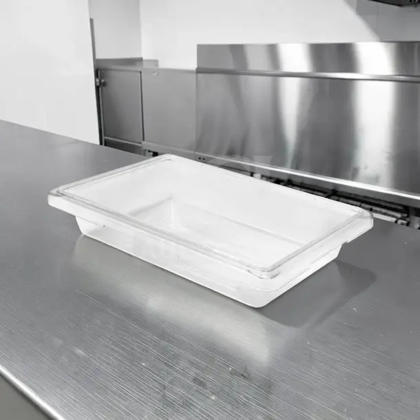 Cambro 12183CW135 1.75-Gallon Clear Camwear food storage container, 12"x18"x3.5", NSF listed, excellent condition.
