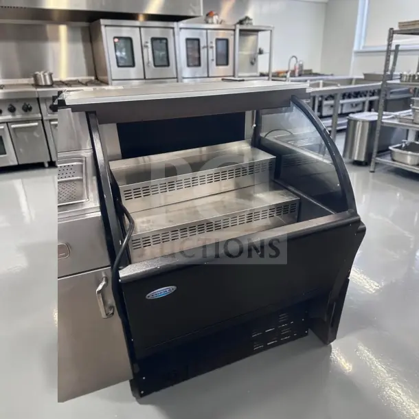 Federal UCR3633C 36" curved-end refrigerated display case, high-grade condition, used, 120V, commercial equipment.