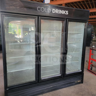 True GDM-72-HC glass merchandiser refrigerator, 3-door, tested working, black frame, ideal for commercial display.