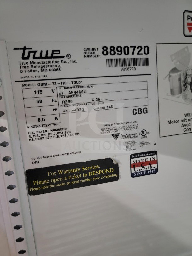 True GDM-72-HC commercial refrigerator label showing model, specs, serial number 8890720, and "Made in USA" marking.