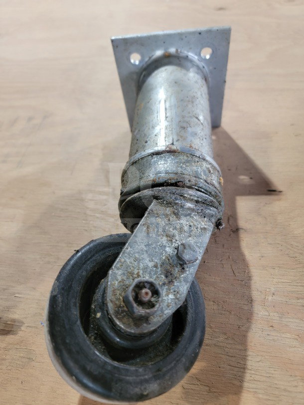 Middleby Marshall heavy-duty swivel caster, model 22290-0010, used, suitable for conveyor pizza ovens.