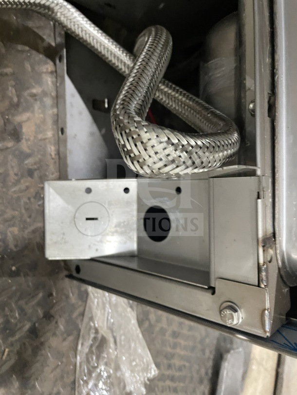 Hobart Advansys LXe Series undercounter dishwasher, model LXER, stainless steel, electric, 120/208-240V 1 Phase.