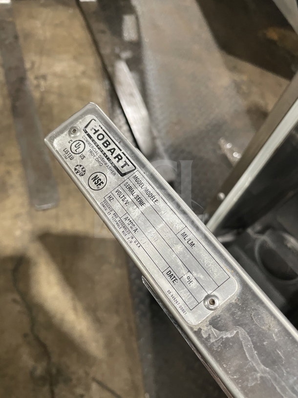Hobart Advansys LXER undercounter dishwasher, stainless steel, electric, 120/208-240V, 1 phase, SN: 231194271.