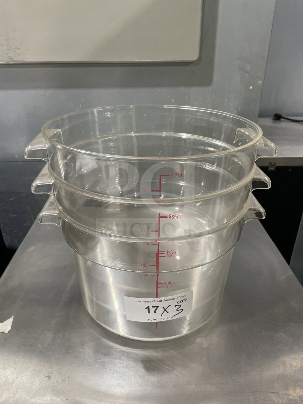 Commercial polycarbonate round 12Qt clear food storage container, marked in qt/liter, excellent condition.