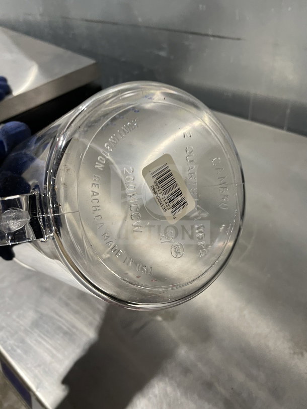 Cambro Commercial Clear 2 Qt. Measuring Cup, Model 200MCCW135, new condition, embossed markings, made in USA.