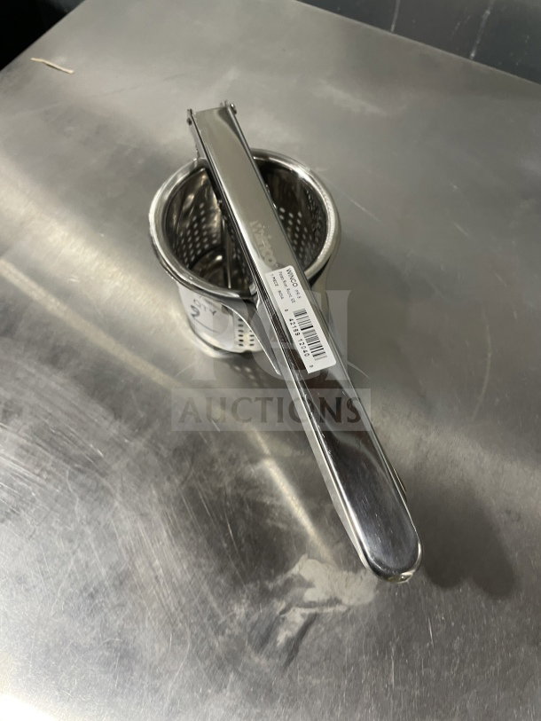 Winco Commercial Stainless Steel Potato Ricer, Model PR-9. New condition with barcoded label. Ideal for kitchen use.