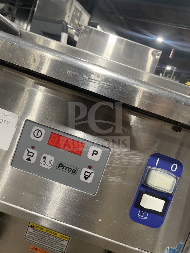 Pitco SRTE stainless steel pasta cooker/rethermalizer, 16.5 gal, digital control, 208V, with backsplash, on legs.