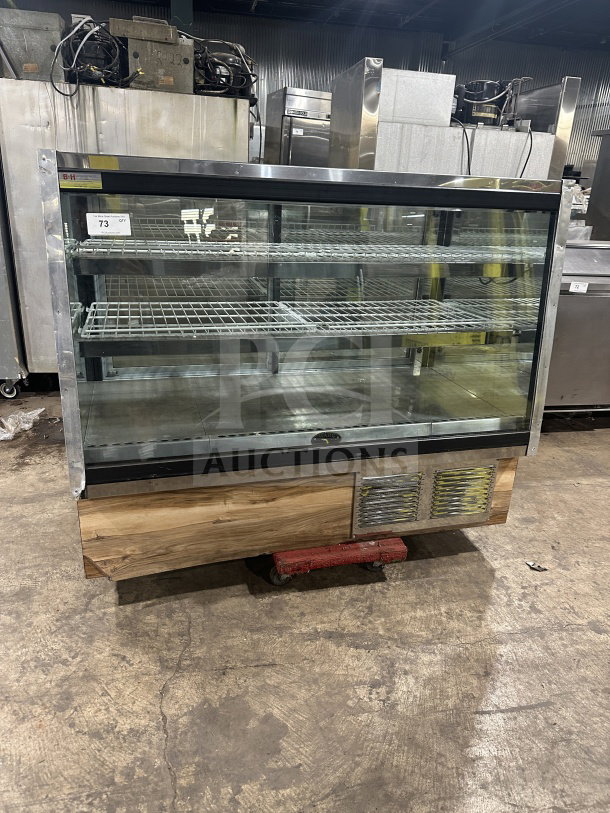Marc SQBCR-59 bakery display case, wooden style, flat glass, multi-tier, poly coated rack, sliding rear doors, 115V, SN: 130615.