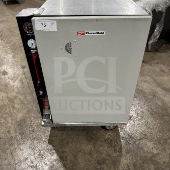Metro Flavor Hold TC90B food warming cabinet, commercial-grade, countertop/under-counter, model TC90B, 120V, in good condition.