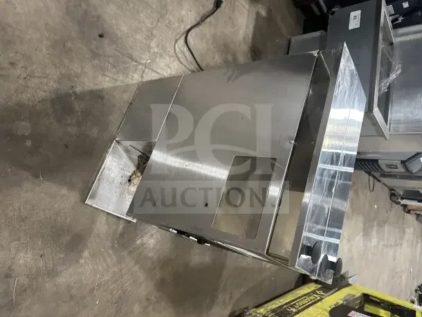 Bunn G9 Series commercial stainless steel dual-hopper coffee grinder, electric-powered, countertop model, good condition.