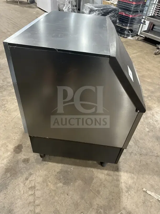 Manitowoc UDF0310W-161B undercounter ice machine, stainless steel, on legs, 115V, 1 phase, serial 310438992.