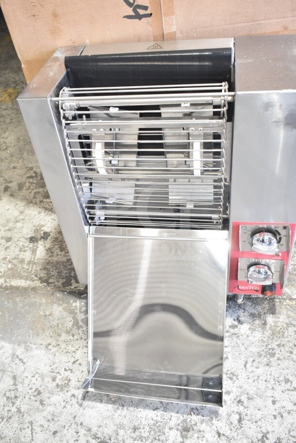 Avantco 177CPBTR66A commercial bun toaster, stainless steel, vertical design, 120V, 1 phase, excellent condition.