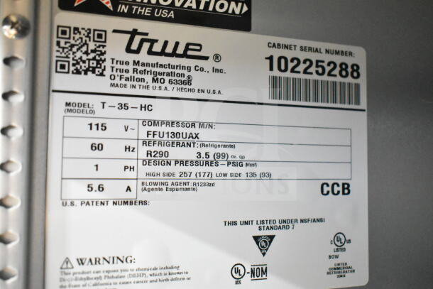 2022 True T-35-HC Commercial 2-Door Cooler label, 115 volts, 1 phase, compressor model FFU130UAX, refrigerant R290.