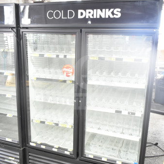 2019 True GDM-49-HC, 2-door reach-in cooler merchandiser, commercial use, 115 volts, glass doors displaying interior shelves.