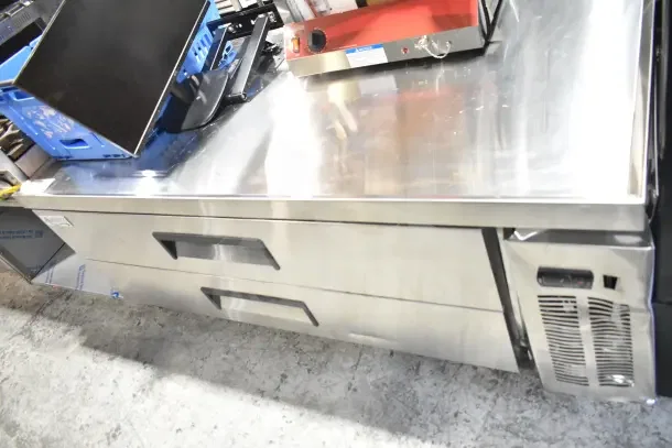 Brand new 2025 Avantco 178CBE60HC commercial chef base with 2 drawers. Scratch and dent. 115V, 1 phase.
