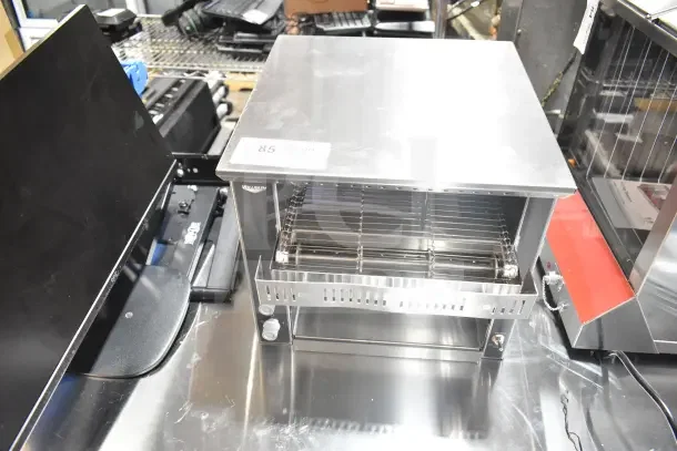 Brand new Vollrath JT1BH conveyor toaster with 2.5" opening, 120 volts, 1 phase. Stainless steel, scratch and dent condition.