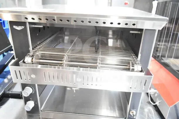 Brand new Vollrath CT2BH-120400 JT1BH conveyor toaster with 2.5" opening, 120 volts, 1 phase. Scratch and dent.