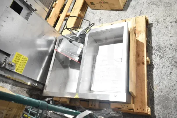 Brand new Alto Shaam 200-HWI/D6 commercial hot food well for 6" deep pans, visible wiring; scratch and dent condition.