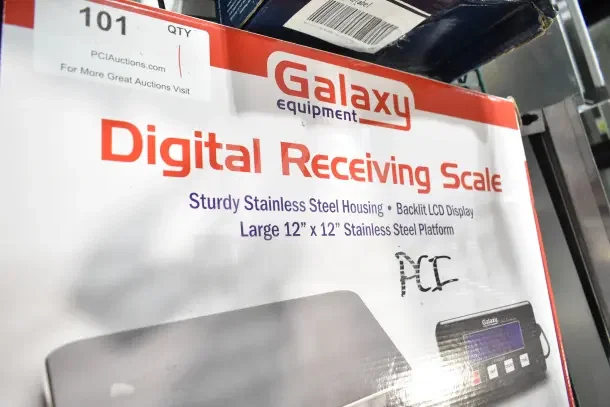 Brand new Avantco Galaxy RS110LP 110 lb. scale in box. Features include digital display, stainless steel platform, and remote display. Scratch and dent condition.