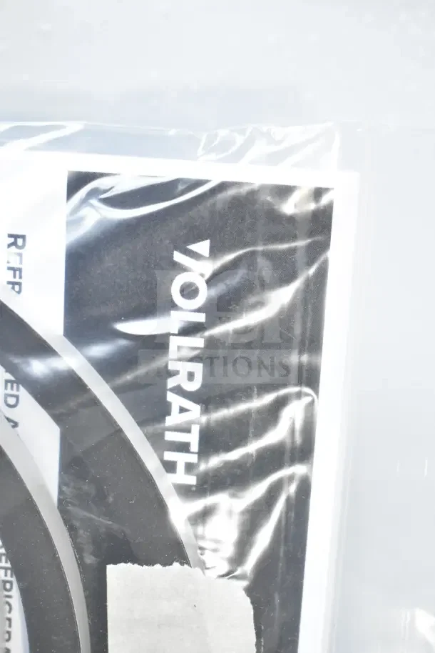 Vollrath FC-4CP-02120-R manual in plastic, indicating brand and model for a refrigerated cold food well, scratch and dent condition.