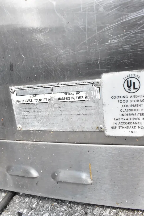 Winston HB35DITE warming drawer, stainless steel, 120V, with UL label; used condition with scratches.