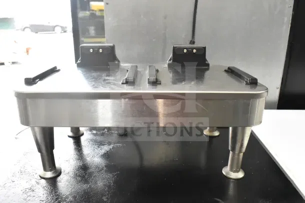 2020 Bunn 2SH STAND 27875.0201, Commercial Countertop Double Satellite Server Stand, stainless steel, 120V, 1 Phase.
