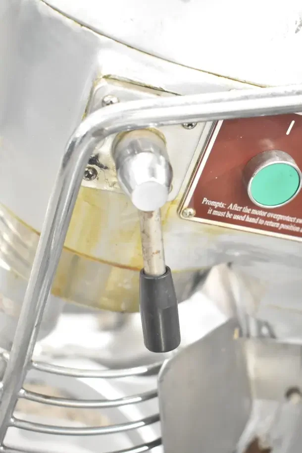 M20A Commercial Countertop 20 Liter Planetary Dough Mixer with bowl guard, visible control knob, 110V 1 Phase. Model: M20A.