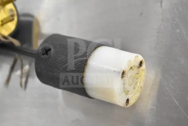 PSV Groupe ST13 Automatic Filling Machine, 220V, 1 Phase, showing power plug with minor wear, mounted on metal surface.