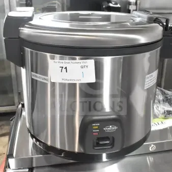 Stainless steel Mainstreet 541RCS60 electric rice cooker, 60 cup capacity, new with scratches and dents, 120 volts, 1 phase.