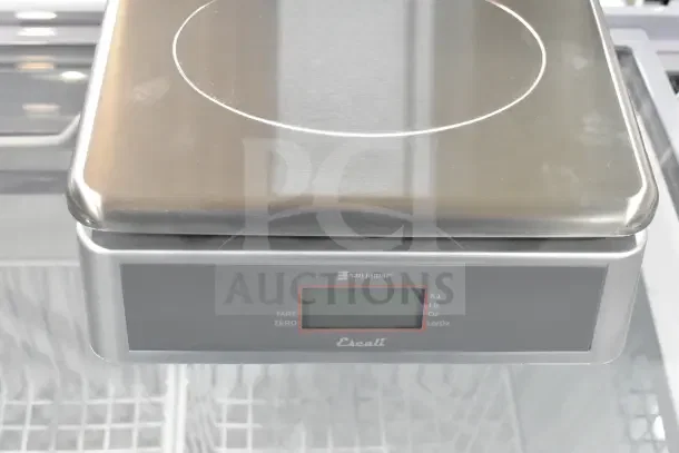 BRAND NEW San Jamar Escali SCDGM66 digital kitchen scale, 66 lb capacity, minor cosmetic scratches, stainless steel platform.