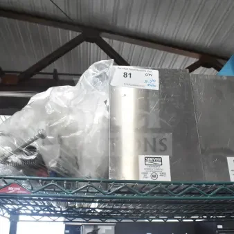 Seven assorted items including Server SS1 pump pieces on a metal rack; item tags visible, auction quantity 7.