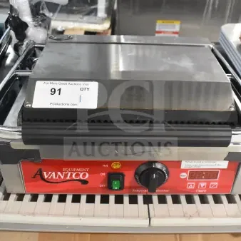 BRAND NEW Avantco 177PG200S Panini Grill, grooved top, smooth bottom, 13 3/8" x 8 3/4" cooking surface, 120V, with timer.