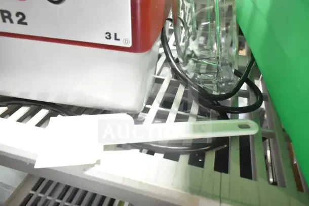 Brand new Robot Coupe R2BCLR 3 Qt. clear batch bowl food processor, 120V, 1 phase, scratch and dent condition.