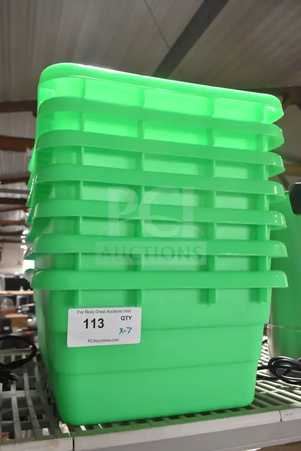7 new Choice 407ls25158gr green meat lugs, 25"x15"x8", with minor scratches. Auction lot x7.