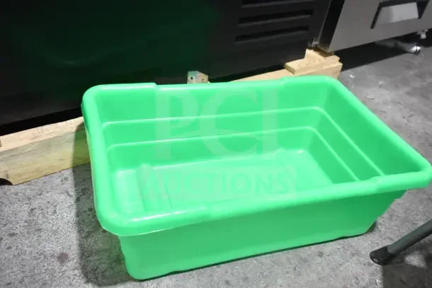 Seven new Choice 407ls25158gr green meat lug/tote boxes, 25"x15"x8", scratch and dent condition.
