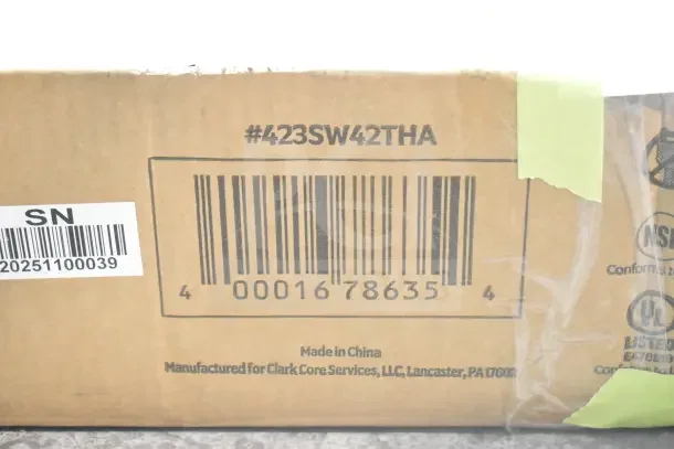 BRAND NEW SCRATCH AND DENT! ServIt 423SW42THA 42" strip warmer box with barcode and manufacturing details.