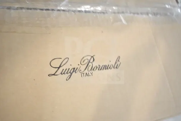 BRAND NEW SCRATCH AND DENT! Luigi Bormioli Palace from BauscherHepp 11 oz. White Wine Glass - 24/Case, visible logo.
