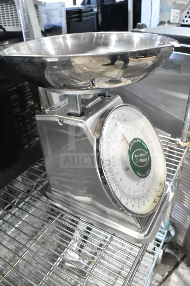 Yamato Accu-Weigh SM(N) Universal Dial Scale, stainless steel, visible markings, good condition.