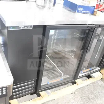 True TBB-2G-HC-LD Commercial 2 Door Back Bar Cooler, brand new with minor scratches, 115V, 1 Phase.