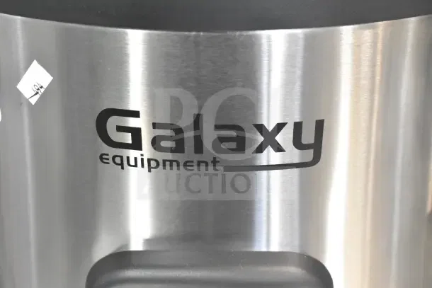 Galaxy 177GRSC60 commercial countertop rice cooker/warmer, stainless steel, 60 cup capacity, brand new, scratch and dent condition.