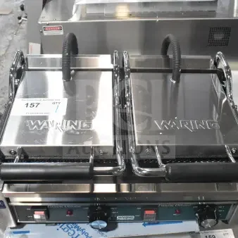 BRAND NEW Waring WPG300 Panini Supremo Grill, grooved, 17"x9.25" surface, 240V, 1 Phase, scratch and dent, labels visible.