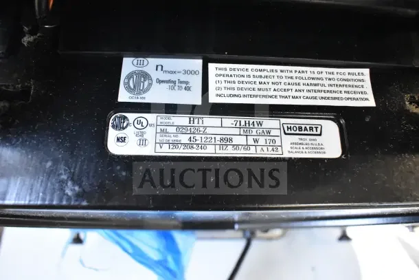 2020 Hobart HTi-7LH4W commercial scale, 120/208-240V, 1 phase. Tested, working, with compliance labels and specs visible.