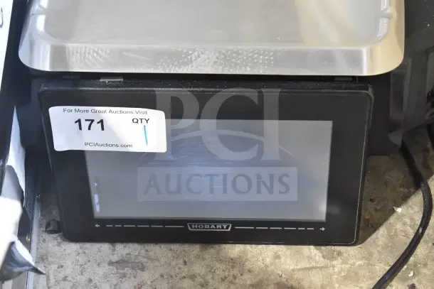 2023 Hobart HTi-7LH4W commercial food portioning scale, stainless steel, 120/208-240V, tested, model label visible.
