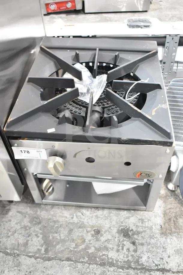 BRAND NEW CPG Natural Gas Stock Pot Range, Model 351CPGSP18N, 80,000 BTU. Scratch and dent condition, label visible.
