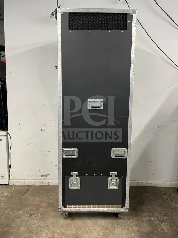 "Snapple" branded True GDM-26 refrigerator, 30", single glass door. Good condition, suitable for merchandising.
