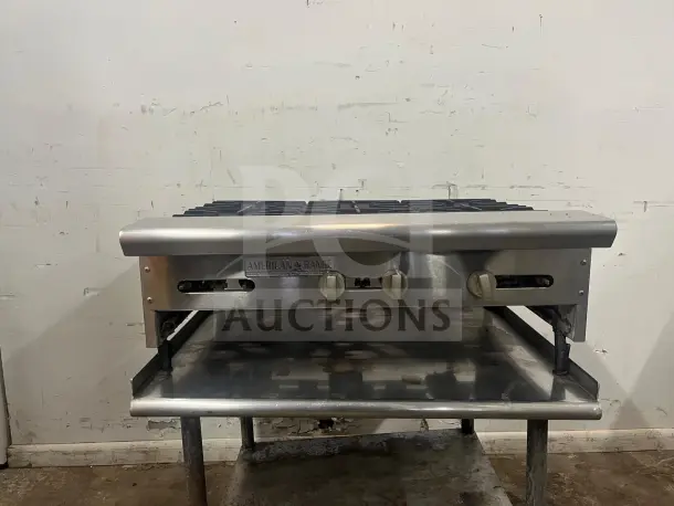 AMERICAN RANGE ARHP-36-6 heavy-duty thermostatic griddle with 3/4" thick hot plate, 36" wide, 6 burners, in used condition.