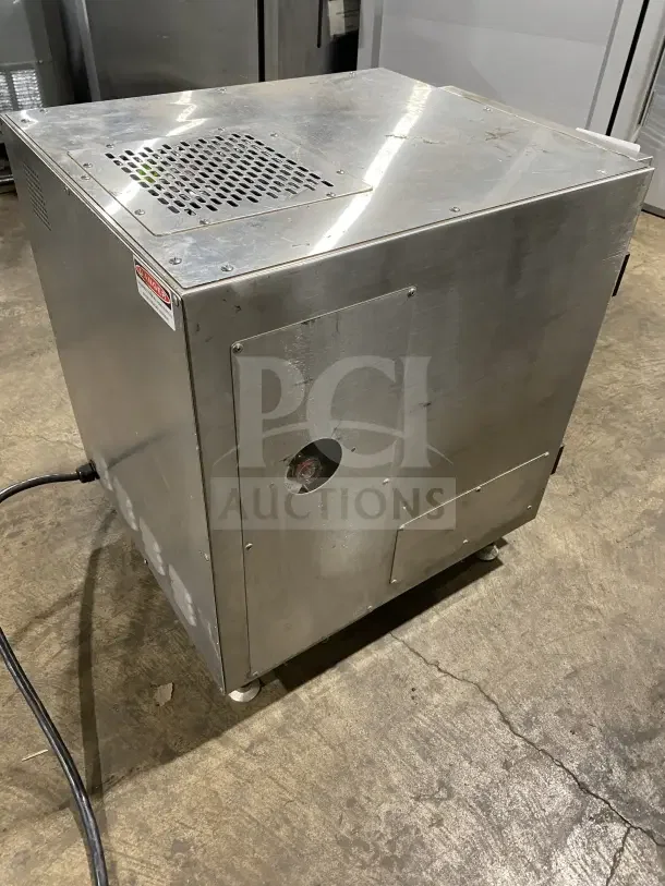 Autofry MTI10X ventless fryer, stainless steel, electric, model 70162-10, 240V, on legs, commercial use, good condition.